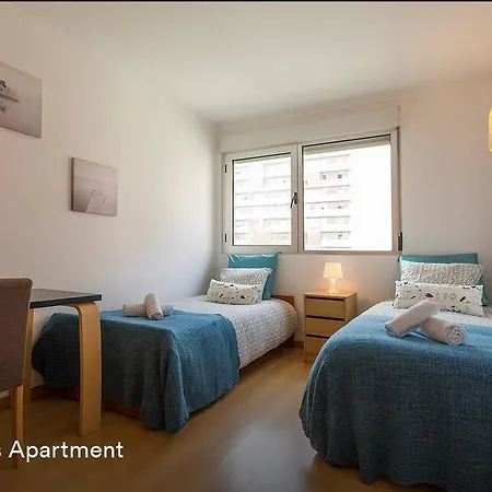 Cardoso Pires 2 Bedrooms Apt. Lisbon Room photo